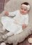 robe de baptême manches longues bébé avec dentelle
