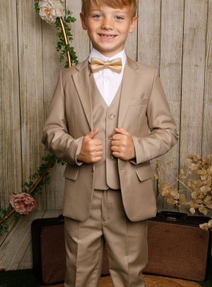 Costume de cérémonie garçon beige : mariage enfant, communion ou