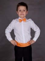 costume mariage enfant avec ceinture orange