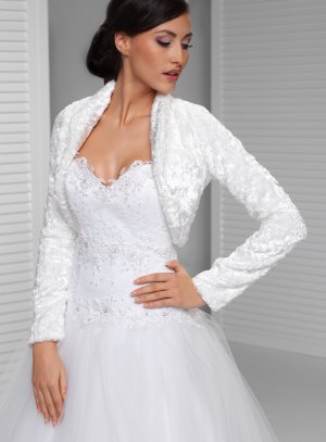 boléro veste blanche velour femme pour mariage ou cérémonie