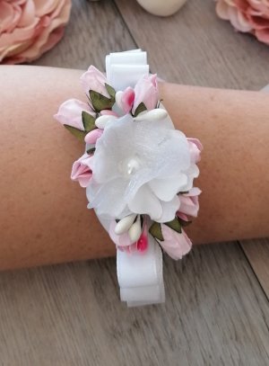 bracelet demoiselle d'honneur ruban fleur rose et blanche