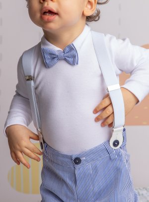 Bretelles bouton blanches pour bébé ou petit garçon.
