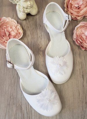 Chaussures communion talons et fleur en tissus pour fille