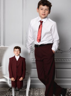 Costume bordeaux complet pour enfant avec cravate