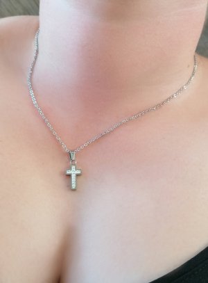 croix strass avec chaine couleur argent cadeau communion baptême