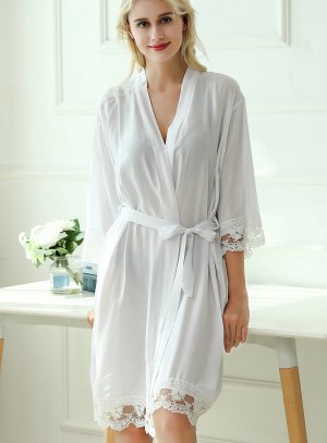 kimono lingerie blanc avec dentelle - Personnalisable