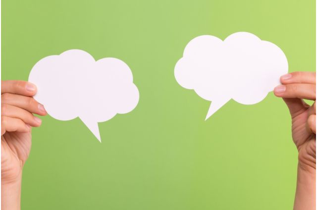 5 conseils pour aider la mère de la mariée à choisir une lecture de cérémonie significative