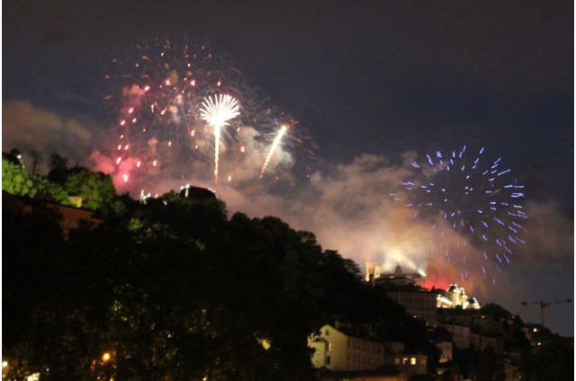 7 pays en dehors de la France où est célébrée la fête nationale