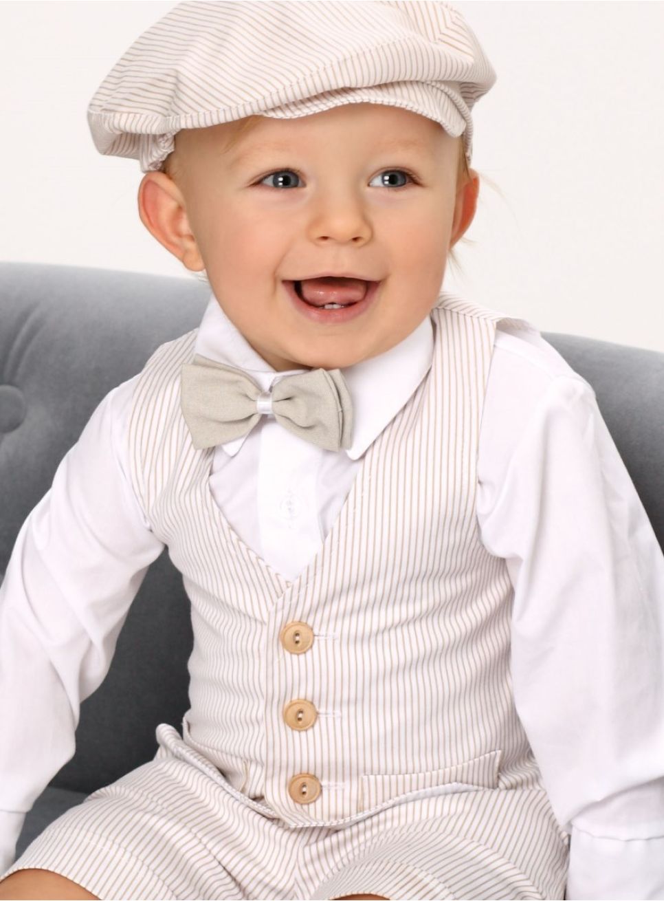 Ensemble Short Et Chapeau Pour Garçon Mamas & Papas Taille 12-18 Mois - Occasion Très Bon état