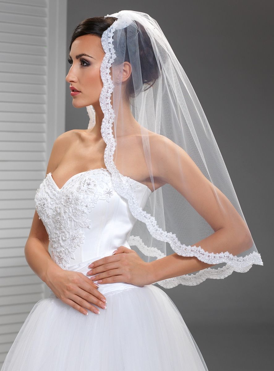 Voile De Mariée BEAUTELICATE - Dentelle Broderie, Ivoire/blanc, Avec Peigne - Longueur Bout Des Doigts