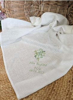 lange baptême coton avec croix fleurie et personnalisation