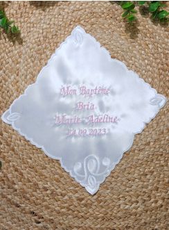 Cadeau de baptême magnifique : mouchoir en satin blanc blanc
