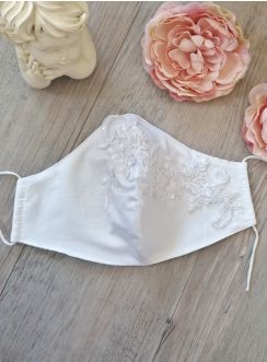 Masque mariage dentelle perlée