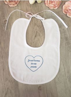 Bavoir naissance brodé  " Je suis l'amour de mes parents "