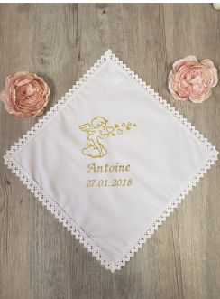 Mouchoir Baptême Ange et Coeur coton et dentelle personnalisable