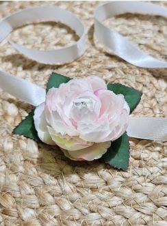 Bracelet demoiselle d'honneur avec fleur pivoine en tissu