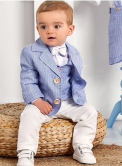 Une tenue de mariage printemps été pour garçon blanc bleu