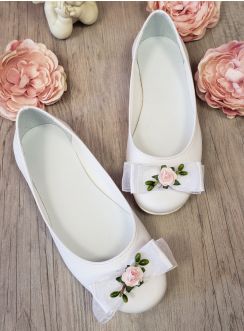 Chaussures ballerines cérémonie fille ruban et fleurs