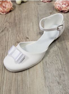 Chaussures de communion fille à petits talons