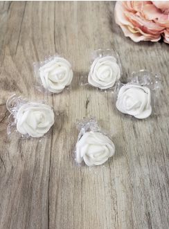 Coiffure mariage enfant : 5 Pinces fleurs