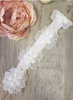 Bandeau dentelle blanche pour coiffure cérémonie fille