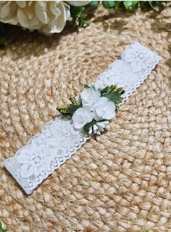 Bandeau bébé dentelle fleurs perles – coiffure cérémonie