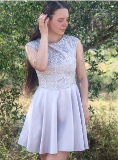Robe mariage femme dentelle et patineuse