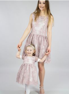 robe mère fille mariage rose dentelle