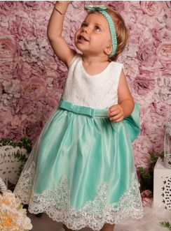 robe de baptême couleur vert clair