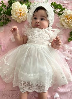 robe bapteme pas chère bébé fille style vintage avec béguin
