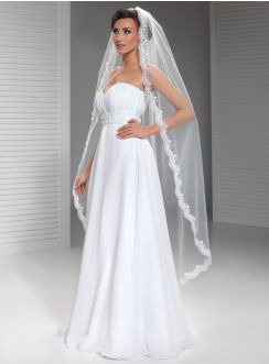 Voile mariée long brodé style espagnol madone blanc