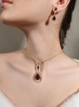 Parure De Bijoux Fantaisie Avec Collier Et Boucles D'oreilles Strass - Neuf Avec étiquettes